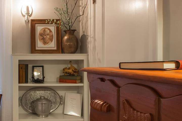 Room 43 of 57