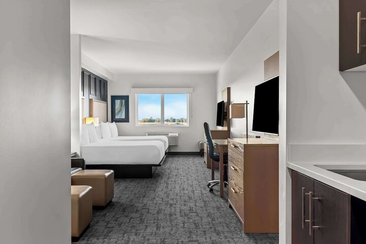 Room 50 of 58