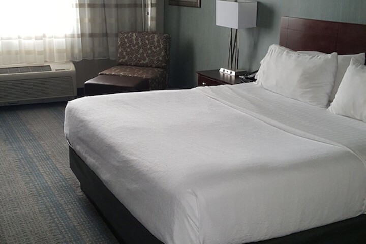 Holiday Inn Columbus Dwtn-Capitol Square by IHG