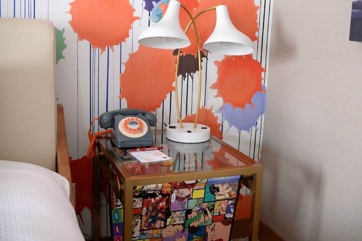 Room 11 of 26
