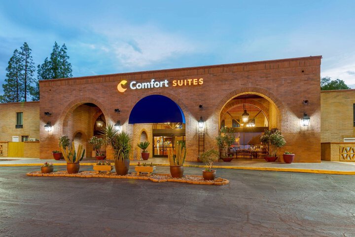 Hotel 2 of 28