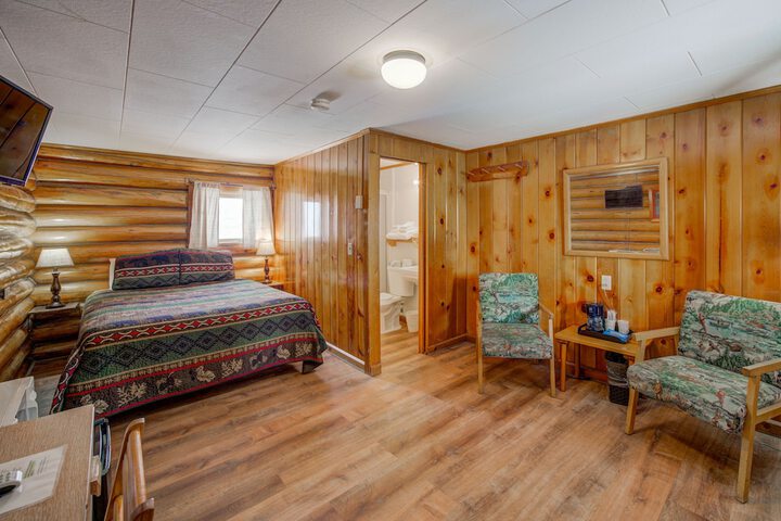 Sportsmans Lodge