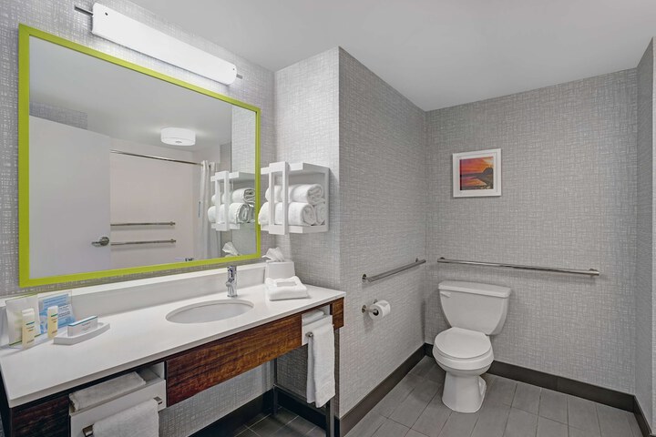 Hampton Inn Utica