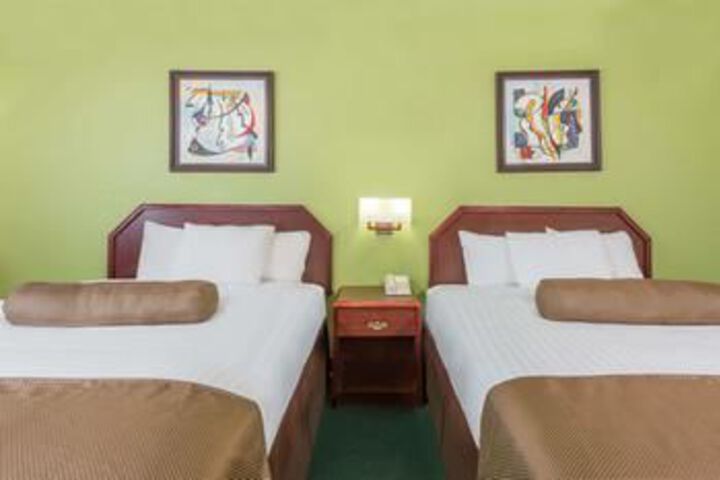 SureStay Plus Hotel by Best Western Somerset