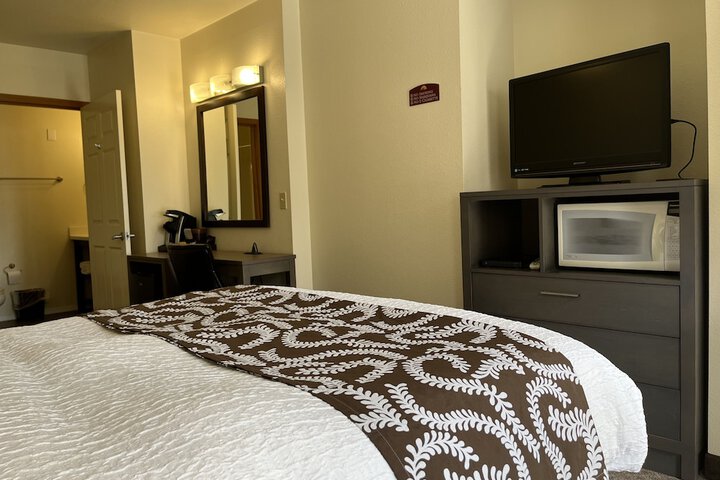Room 40 of 63