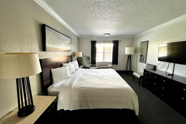 Room 54 of 92