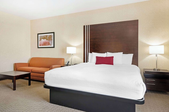 Room 20 of 46