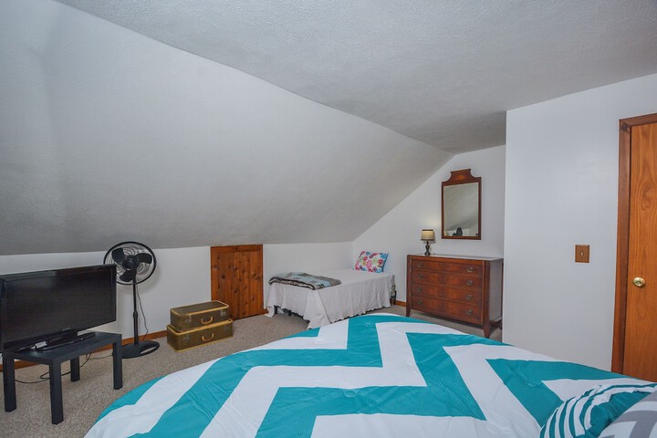 Room 19 of 29
