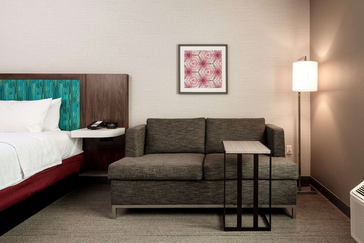 Room 17 of 24