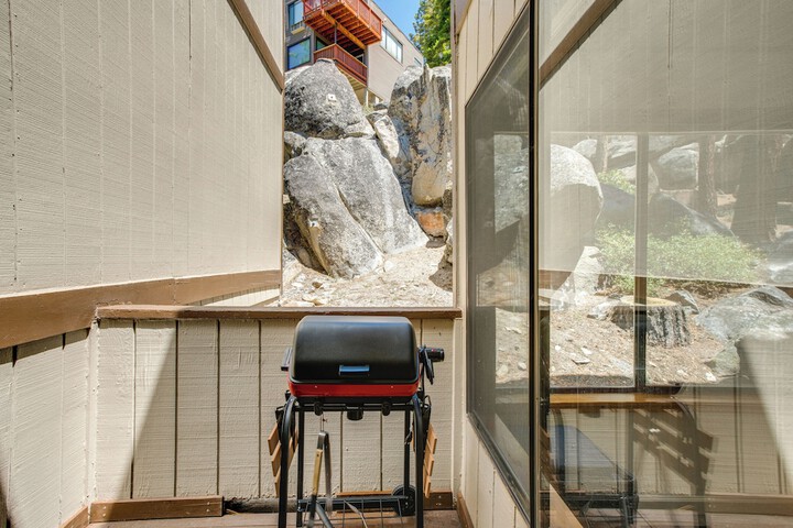 2 Mi to Heavenly Mtn Resort: Retreat w / Sauna!