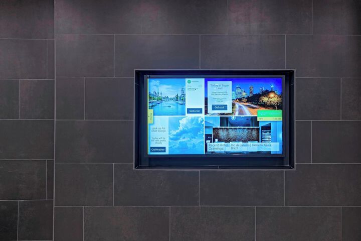 Courtyard by Marriott Houston Sugar Land / Lake Pointe