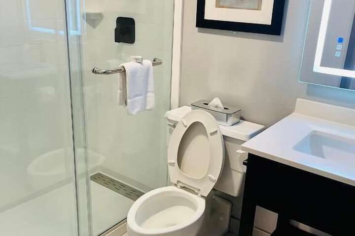 Room 11 of 41