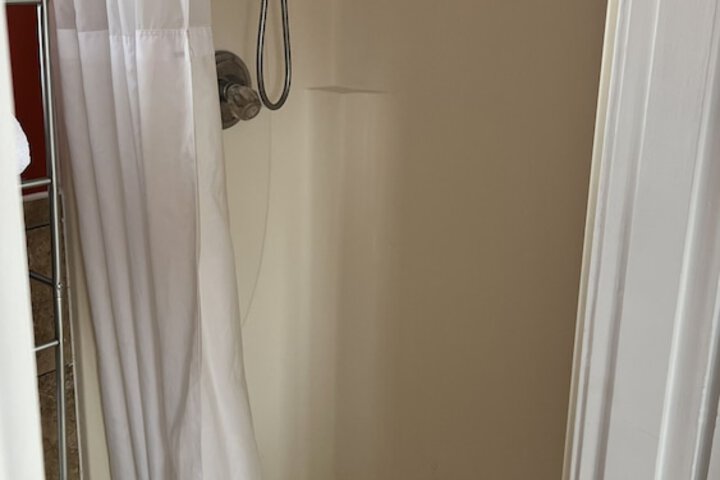 Room 43 of 51