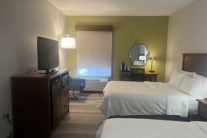 Room 74 of 111