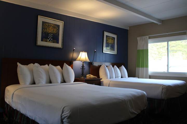 Room 21 of 28