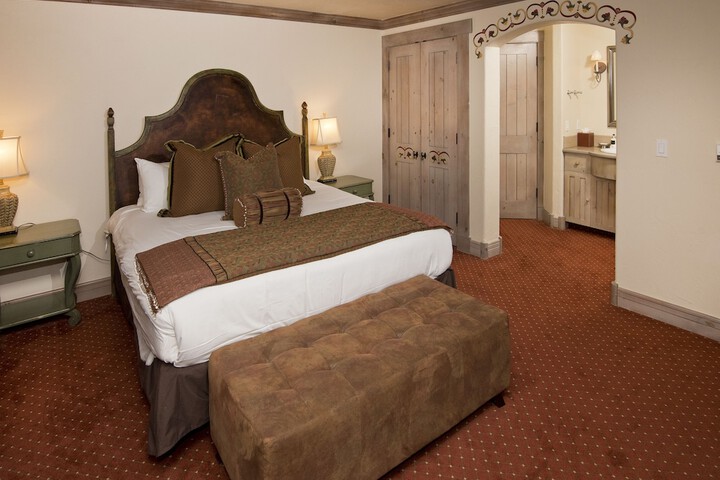 Room 338 of 450