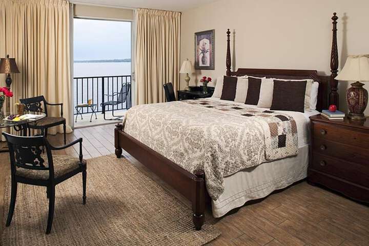 Room 60 of 134