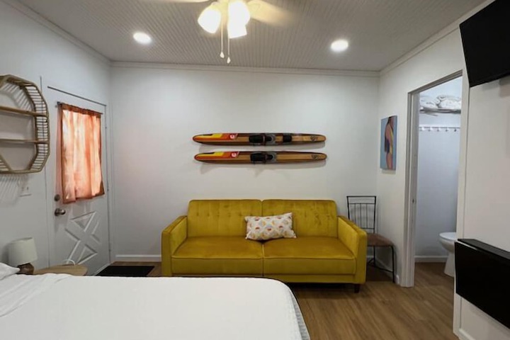 Bluebird Bay Resort