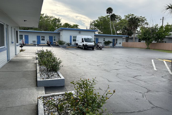 Hotel 3 of 25