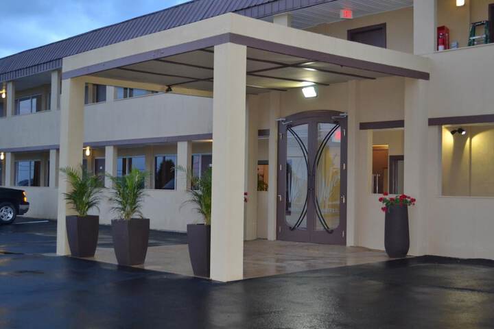 Hotel 5 of 44