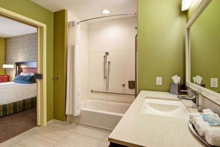 Room 40 of 54