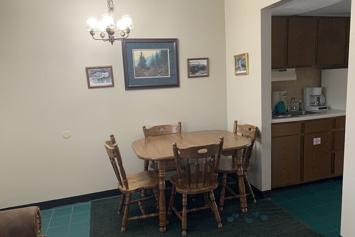 Room 65 of 165