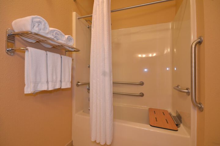 Room 13 of 47