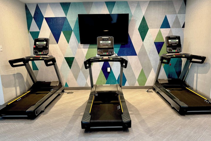 Candlewood Suites Burlington Conference Centre by IHG