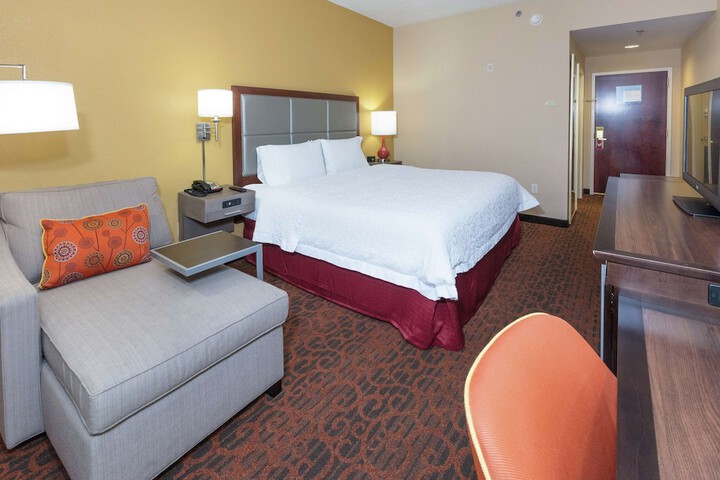 Room 32 of 57