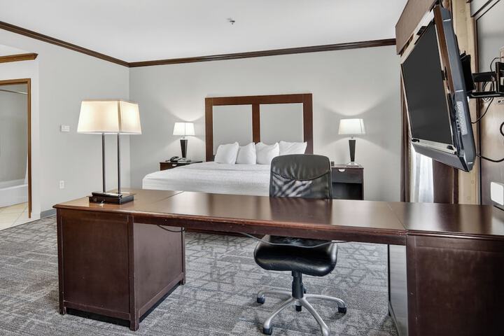 Hampton Inn & Suites Longview North