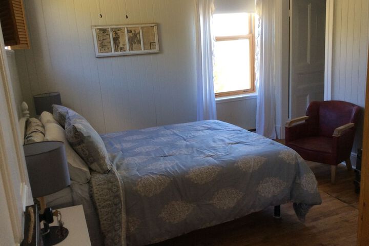 Room 19 of 33