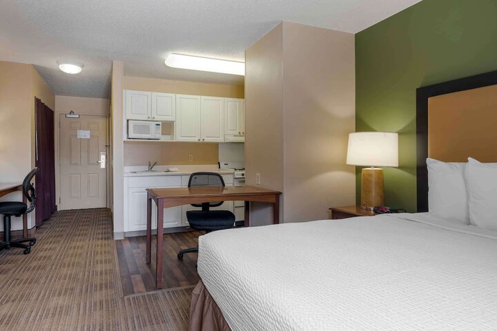 Extended Stay America Select Suites Dallas Farmers Branch