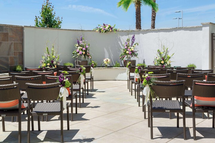 Terrace/Patio 56 of 57
