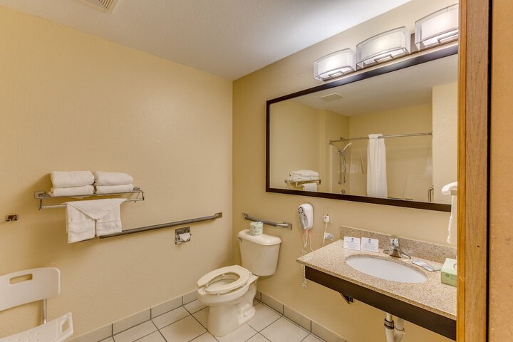 Best Western Lakewinds