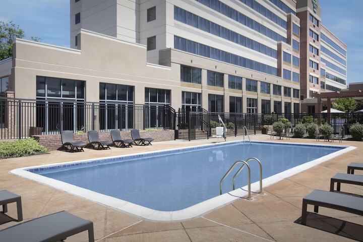 Homewood Suites by Hilton Gaithersburg / Washington DC North