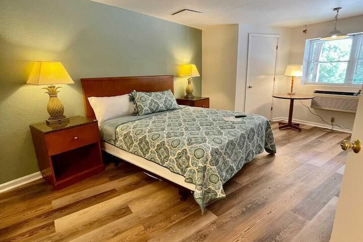 Room 48 of 98