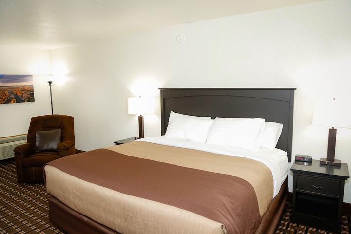 Room 21 of 36