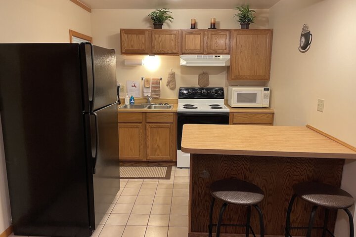Whitetail Creek Resort