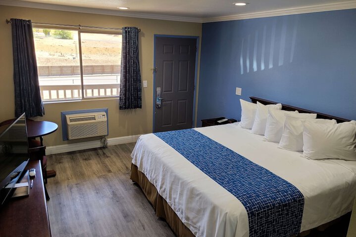 Room 26 of 44
