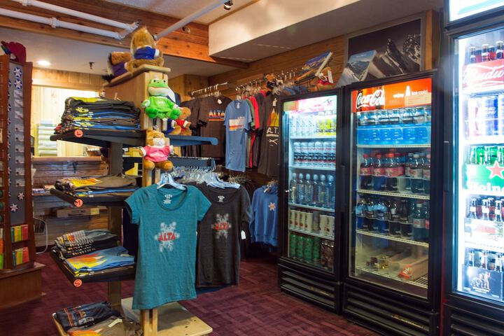 Gift Shop 47 of 64