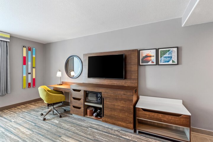 Hampton Inn & Suites Lathrop