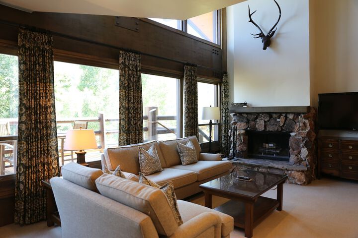 Stein Eriksen Lodge