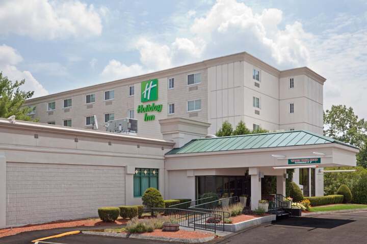 Hotel 2 of 42