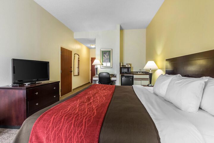 Room 15 of 28