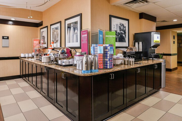 Hampton Inn Staunton