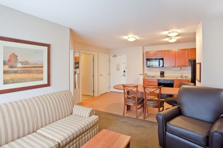 Room 22 of 25