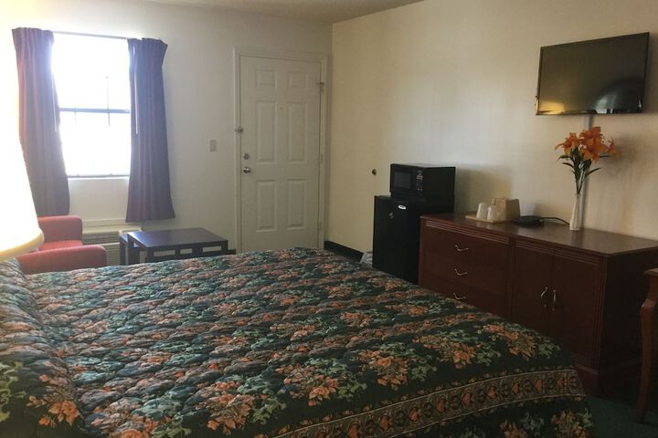 Room 16 of 20