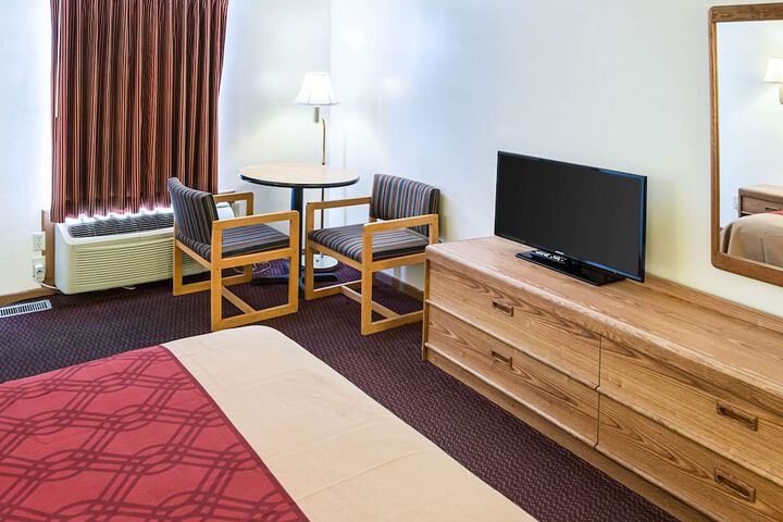 Room 38 of 44