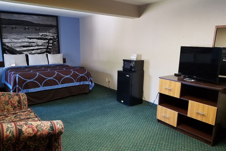 Room 16 of 52