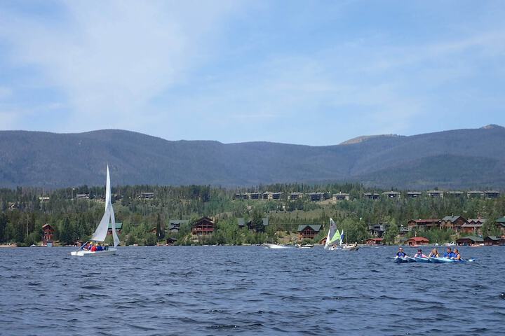 Grand Lake Condo: Best Lake View + Panoramic Deck